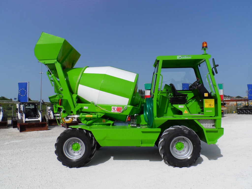 autobetoniera merlo dbm 2500 in vendita - foto 1