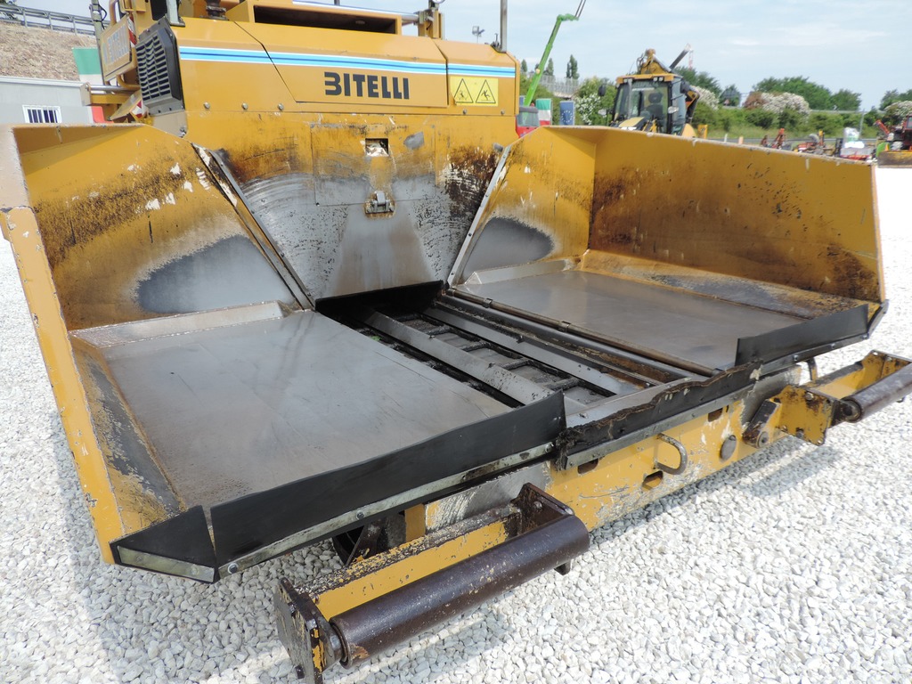 FINITRICE BITELLI BB 632 in vendita - foto 3