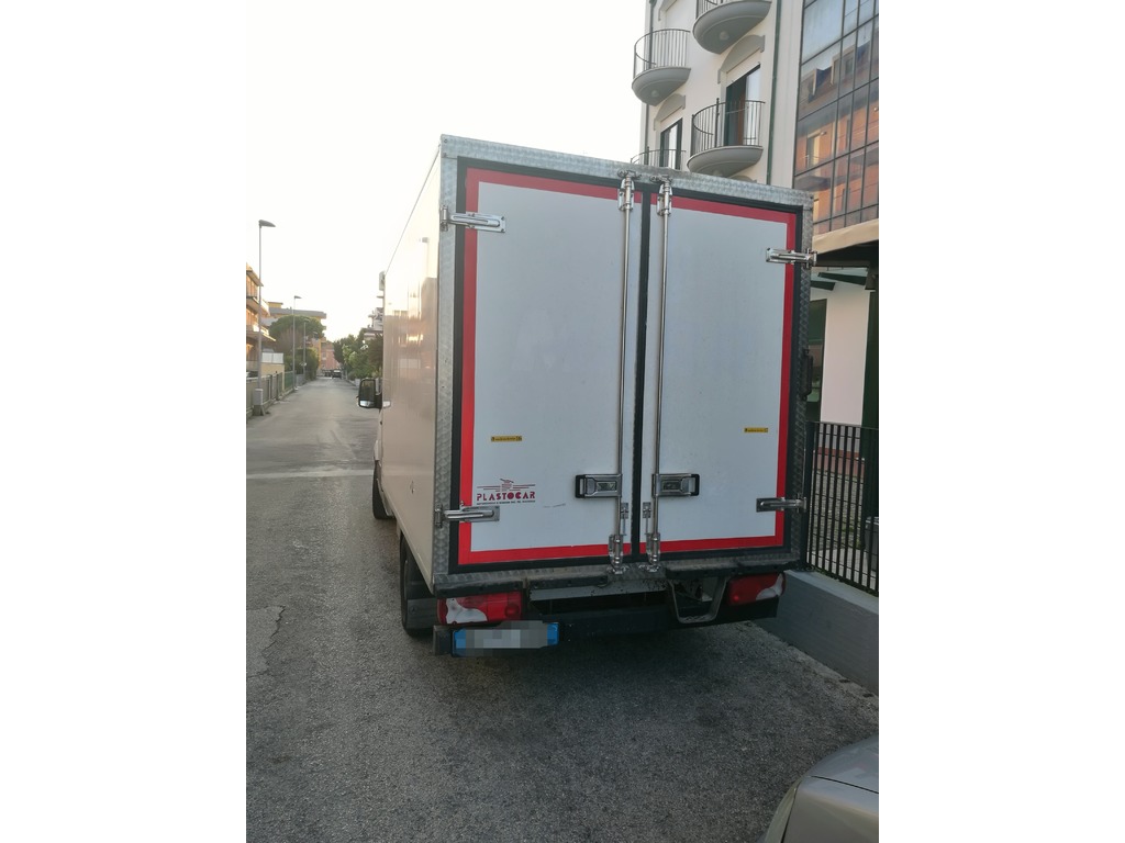 Mercedes Sprinter Isotermico in vendita - foto 2