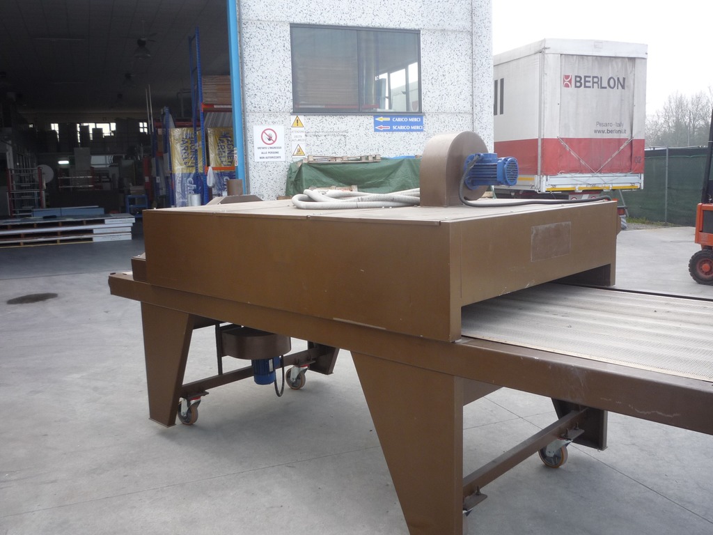 Forno essiccazione tessuti in serigrafia in vendita - foto 2