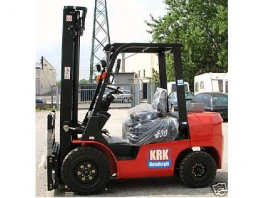Carrello Elevatore Nuovo 30 q.li Diesel - KRK in vendita - foto 1