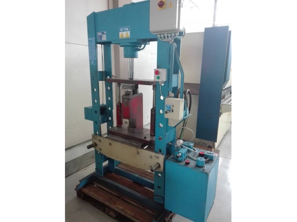 Pressa Omcn 50 ton in vendita - foto 1