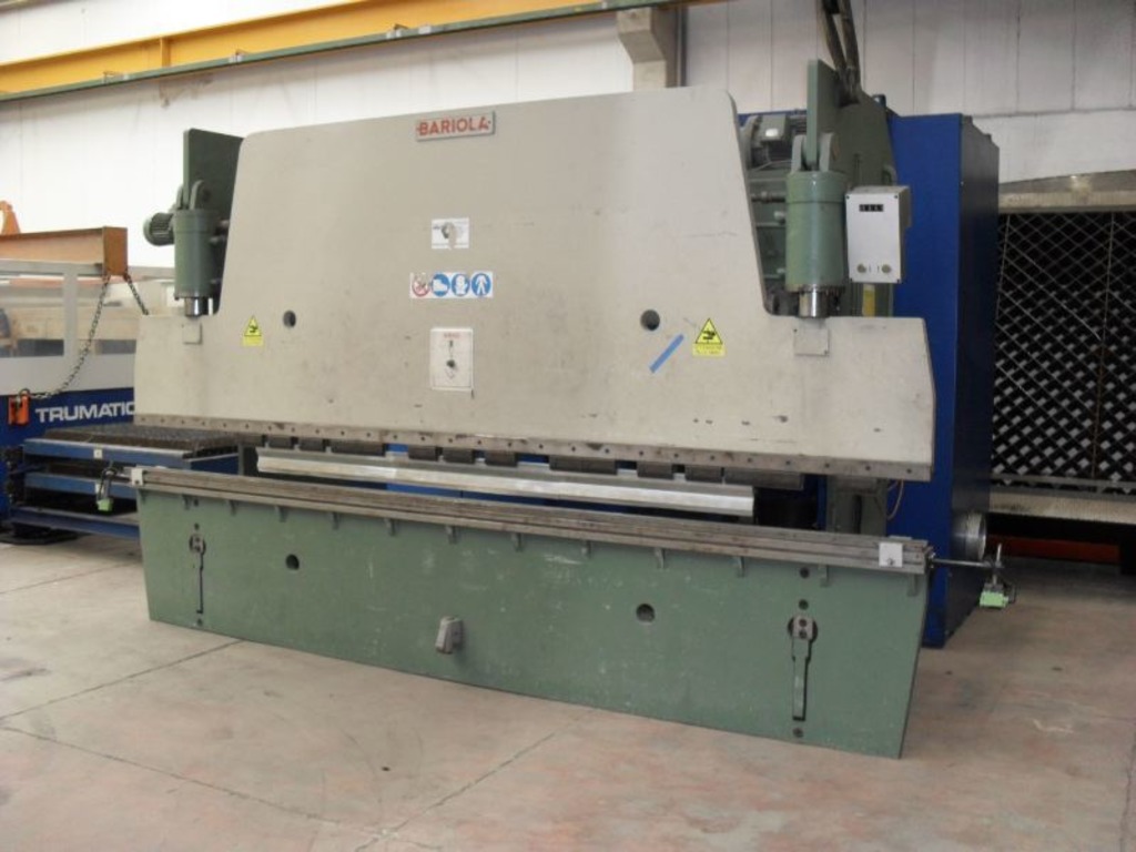 Stock macchinari lavorazione lamiera in vendita - foto 2