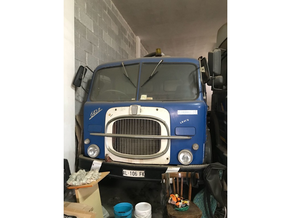 AUTOSPURGO 643 N in vendita - foto 1