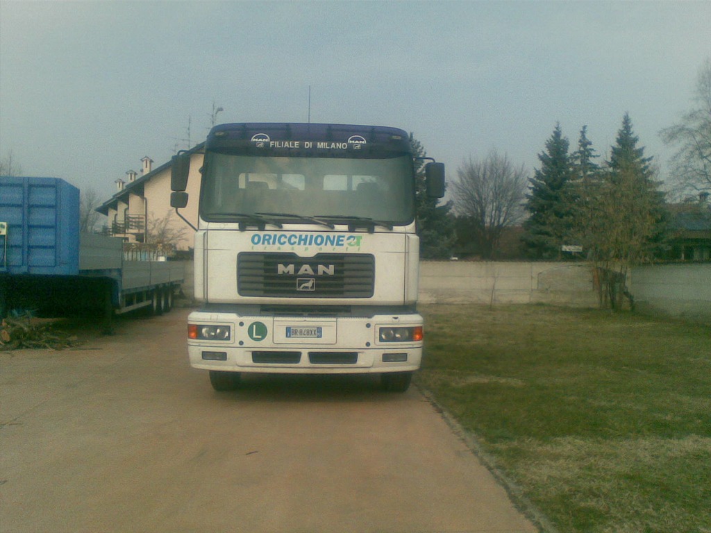 MAN 19.364 modello F2000 in vendita - foto 3