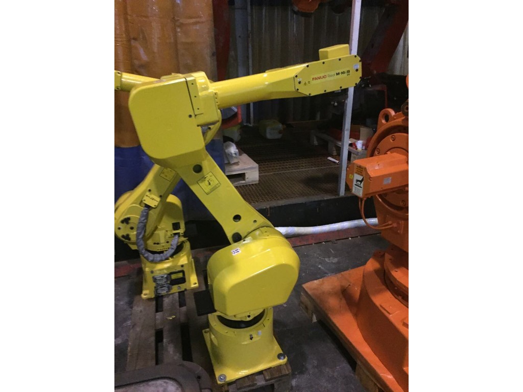 Robot in vendita
