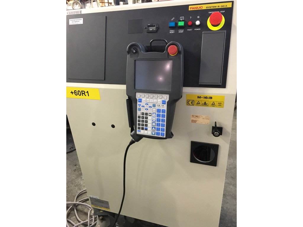 FANUC M16iB 20  R30iA in vendita - foto 3