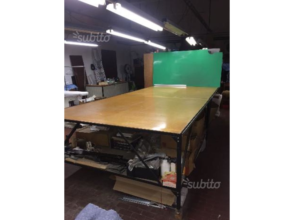 Tavoli da lavoro con binario in vendita - foto 2