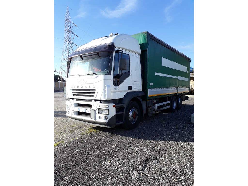 IVECO 260E43 in vendita - foto 1
