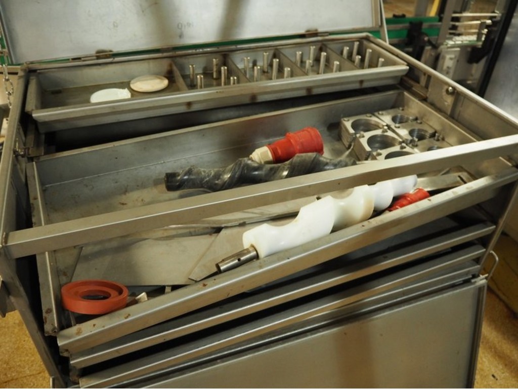 Riempitrice FMC a vuoto per lattine e vasetti in vendita - foto 5