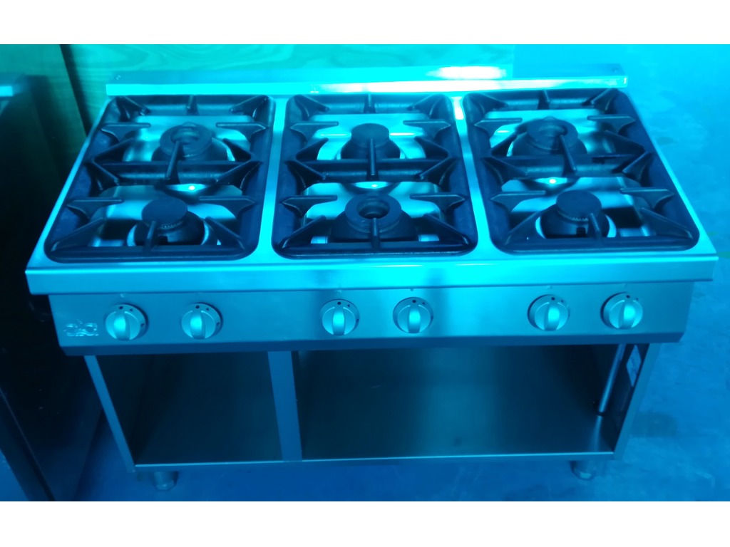 Cucina 6 fuochi a gas in vendita - foto 2