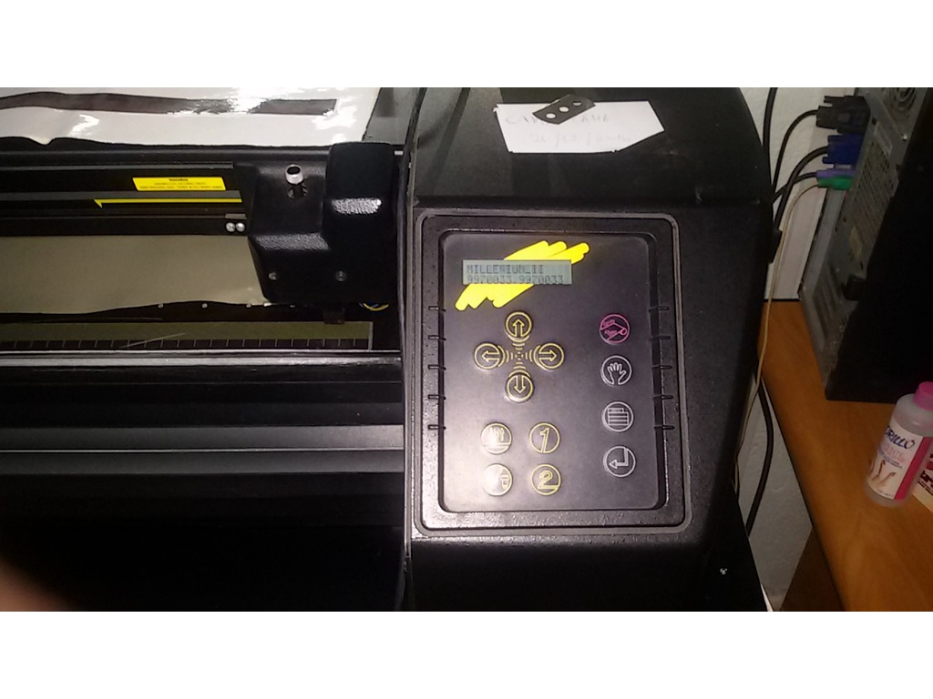 PLOTTER DI TAGLIO SUMMAGRAPHICS MOD.T750 in vendita - foto 3