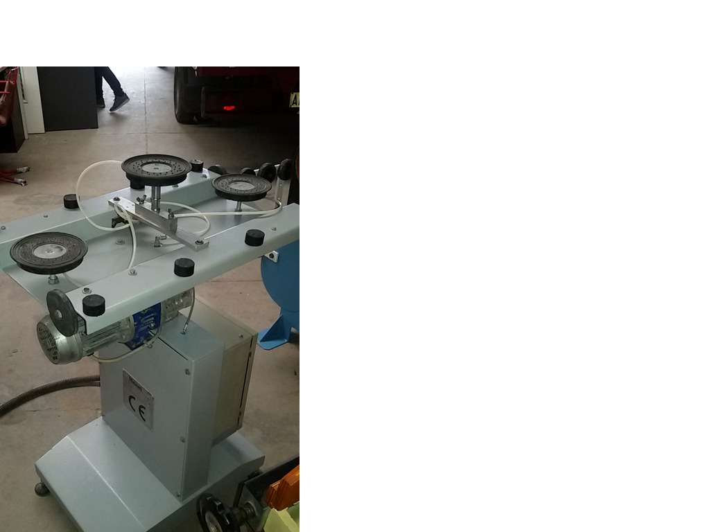 TAVOLINO GIREVOLE PER VETRO CAMERA MALNATI COME NUOVO in vendita - foto 2