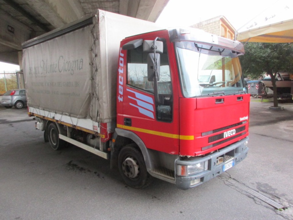 IVECO EUROCARGO 75-17 TECTOR in vendita - foto 2
