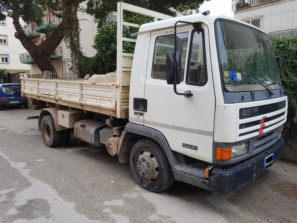 AUTOCARRO DAF 45 120 in vendita - foto 2