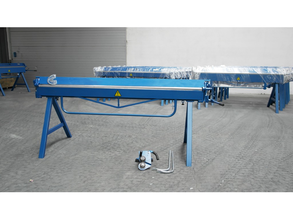 Piegatrice manuale per lamiera ZGR 2140/0,8 in vendita - foto 1