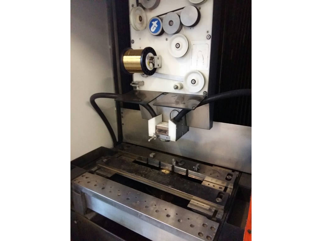 Elettroerosione a filo Charmilles Robofil 500 290 in vendita - foto 2