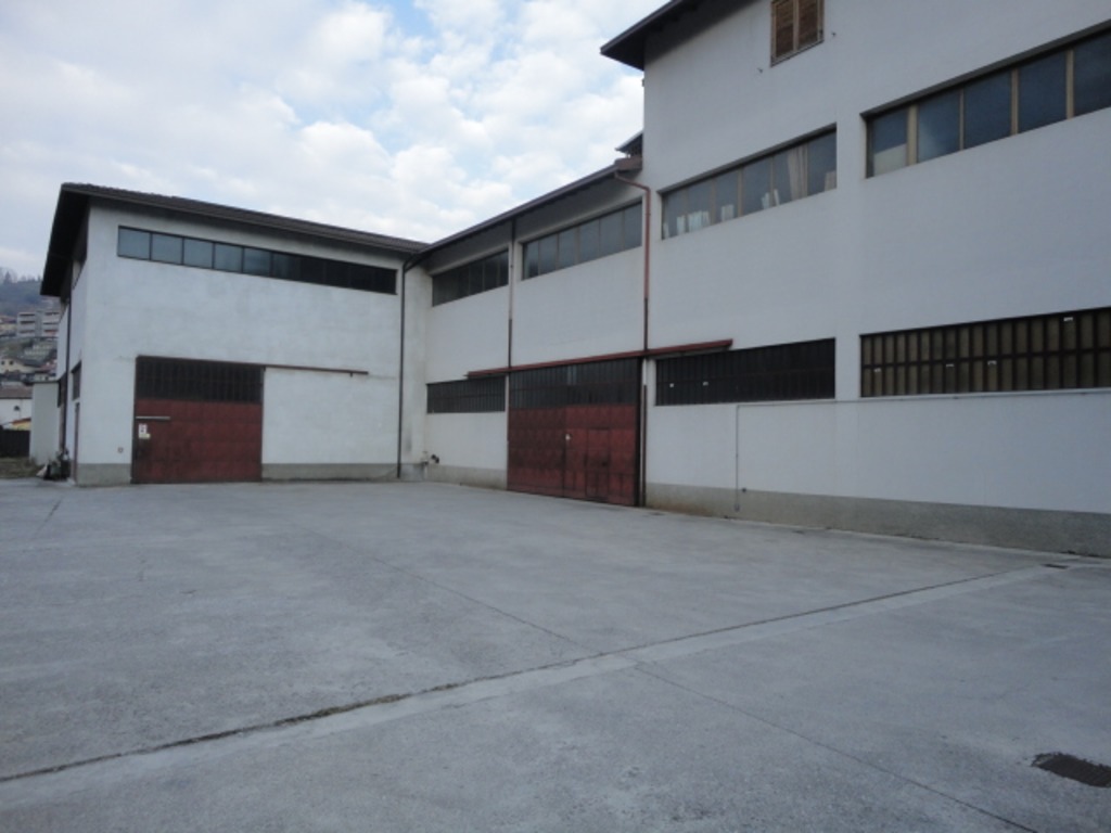Immobile commerciale e artigianale in vendita - foto 4