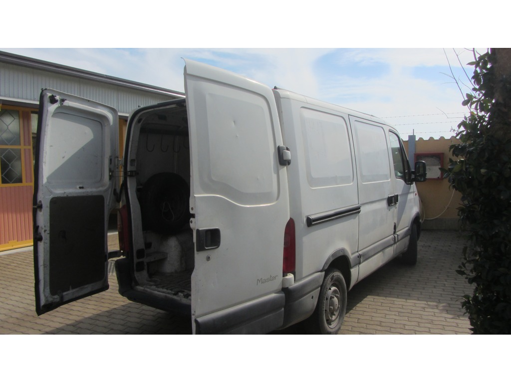 RENAULT MASTER T 28 in vendita - foto 3