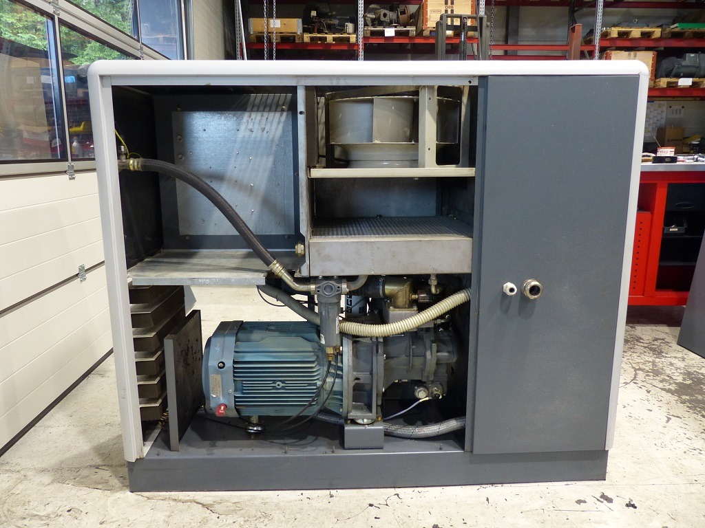 GA 30 VSD   INVERTER in vendita - foto 3