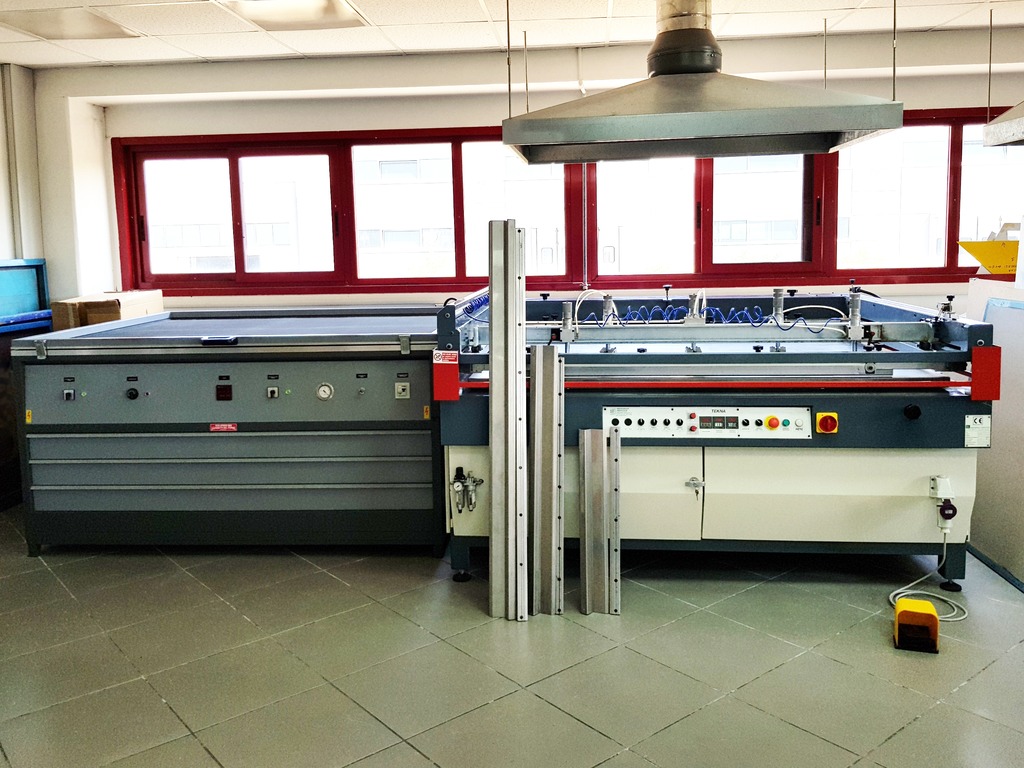 Semiautomatica serigrafica 100x150 cm e Tris forno 150x190 cm in vendita - foto 2