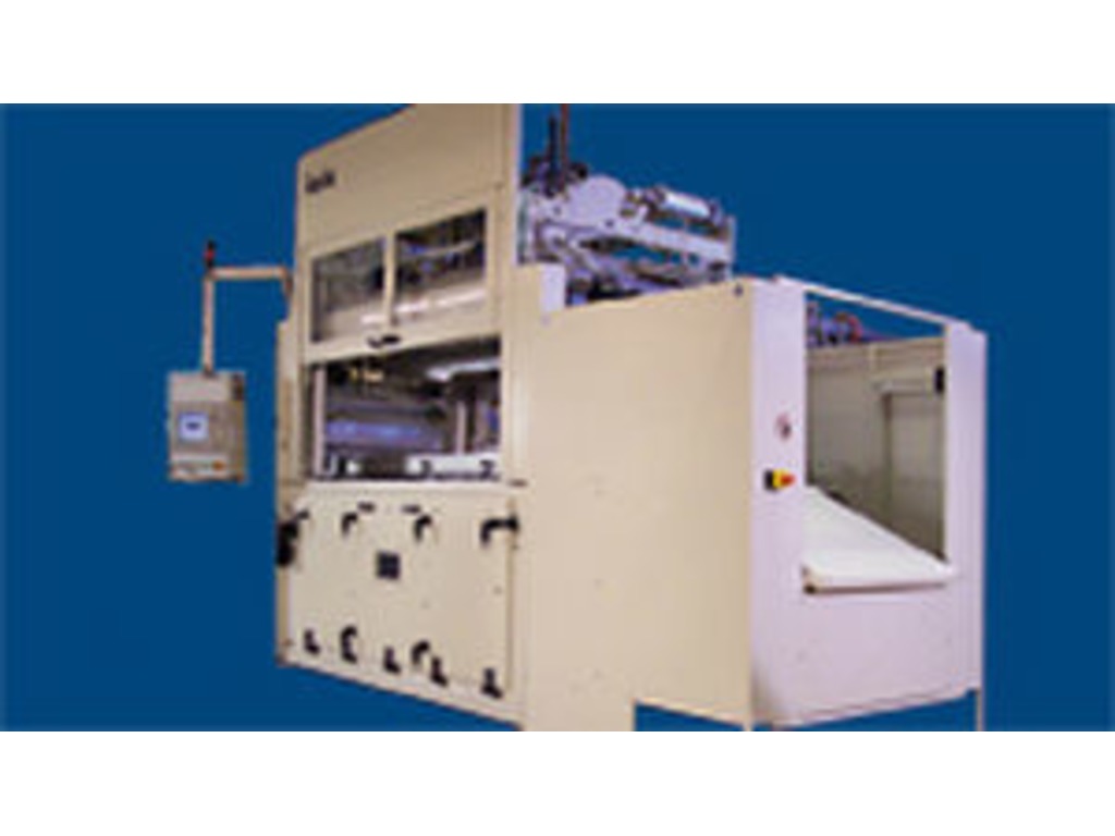 COMPRO TERMOFORMATRICE 1500 x 700 da bobina in vendita - foto 1