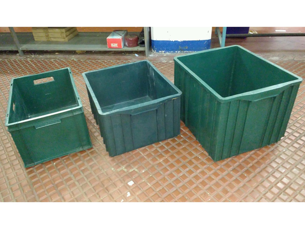 20 CESTE in plastica uso traslochi e altri lavori in vendita - foto 1