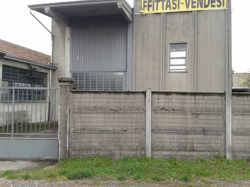 VENDO CAPANNONE INDUSTRIALE in vendita - foto 1