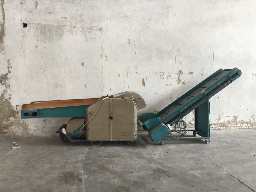 TAGLIERINA PER FILATI TESSILI in vendita - foto 1