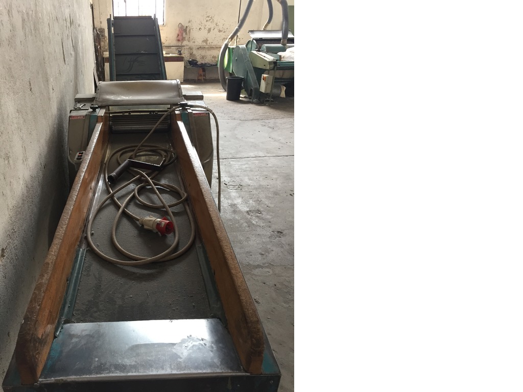 TAGLIERINA PER FILATI TESSILI in vendita - foto 2