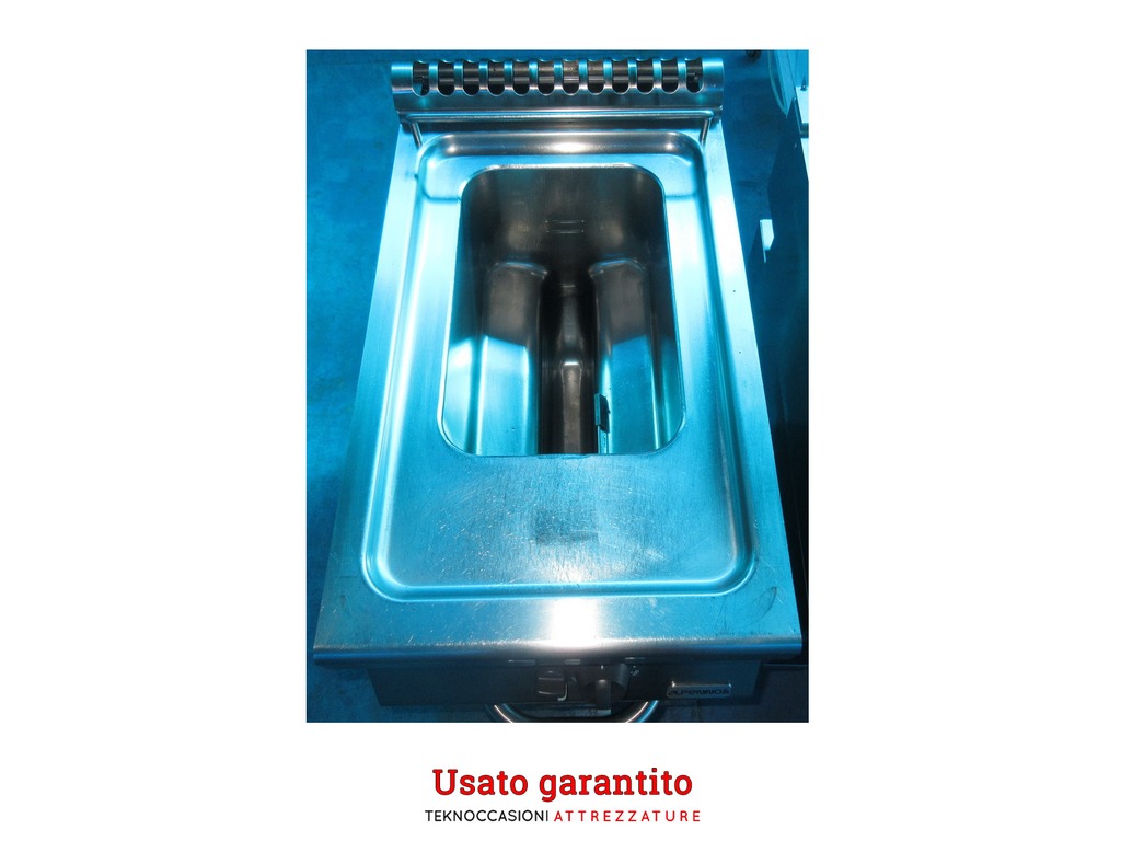 Friggitrice a gas vasca pulita 15 litri Alpeninox in vendita - foto 4