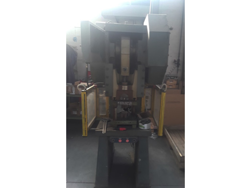 PRESSA A CDC COSMAR 60 TON in vendita - foto 1