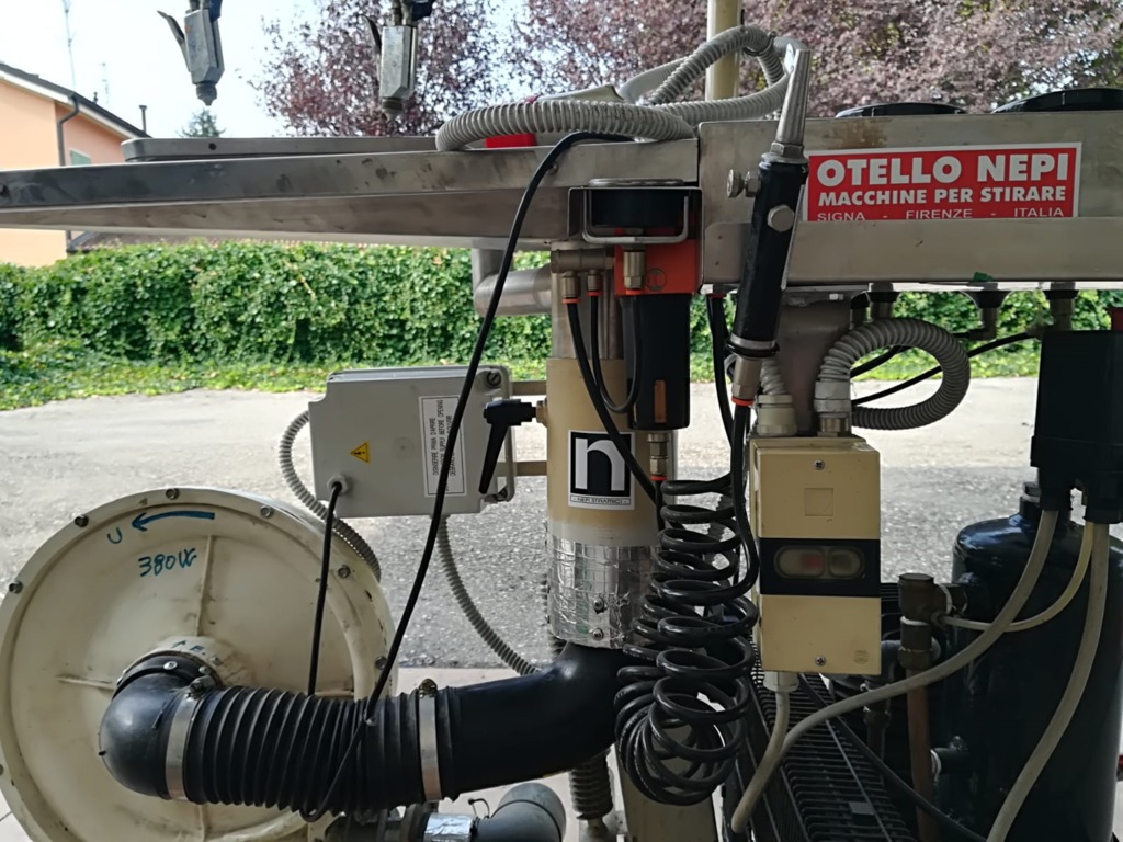 SMACCHIATRICE NEPI CON COMPRESSORE in vendita - foto 4