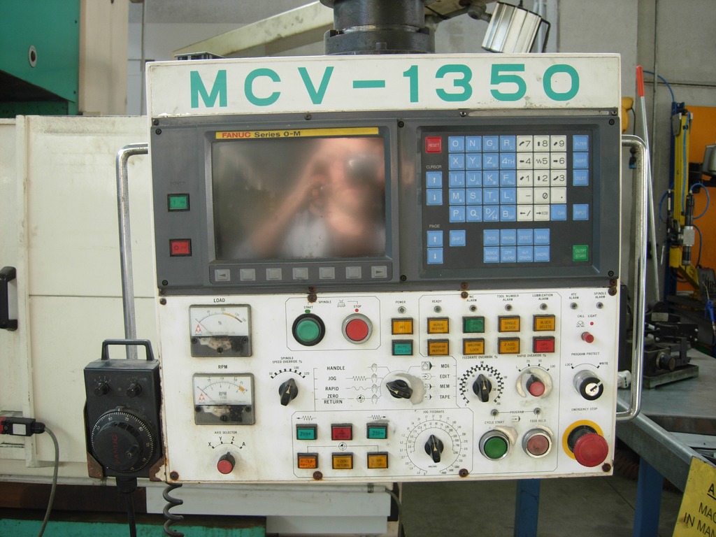 CENTRO DI LAVORO DAH LIH MCV1350 in vendita - foto 2