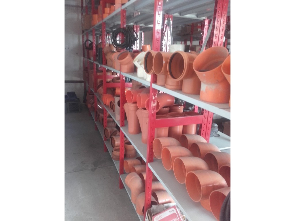 Stock materiali per impianti termoidraulici in vendita - foto 1