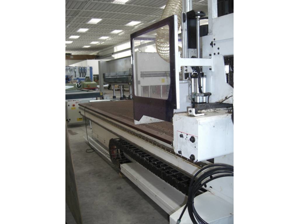 Centro di lavoro Comac cnc nesting anno 2011 in vendita - foto 3