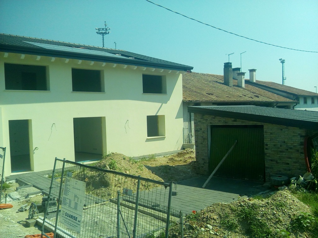 Villa bifamiliare classe "a" a rossano veneto in vendita - foto 2