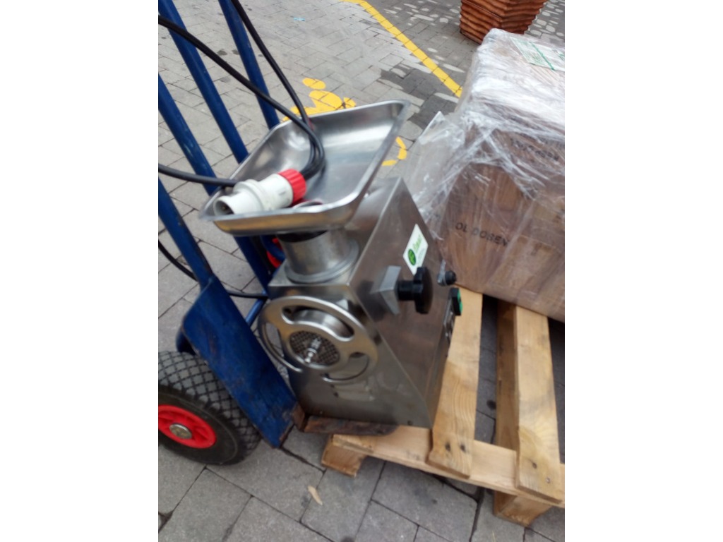 Tritacarne FIMAR da 22 in vendita - foto 2