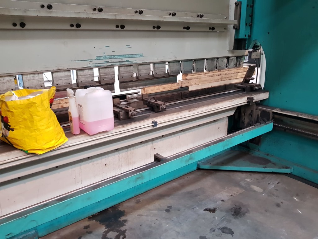 PRESSA PIEGATRICE IDRAULICA VIMERCATI SYNCRO PHSY 300X4175 in vendita - foto 7