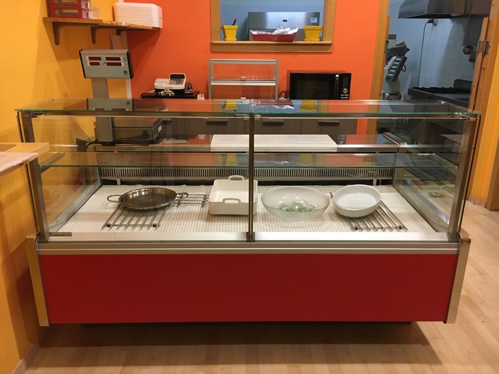 Attrezzature bar e ristoranti in vendita