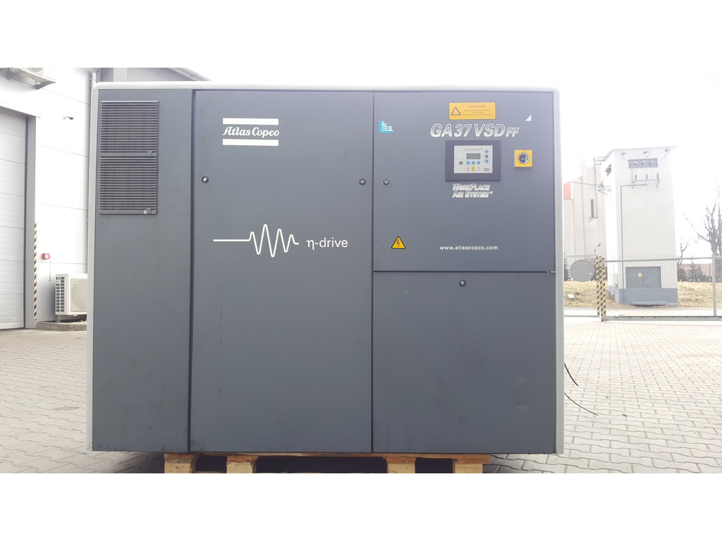 GA 37VSD FF INVERTER CON ESSICCATORE INT. in vendita - foto 1