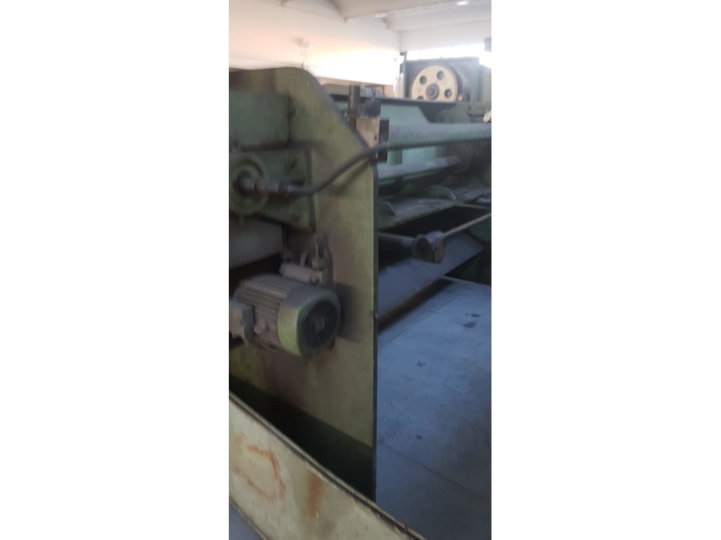 CESOIA A GHIGLIOTTINA MECCANICA ROMEA 2500X4 MM in vendita - foto 3