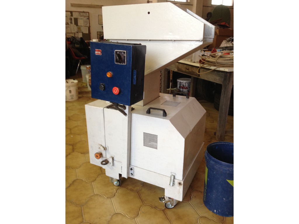 Granulatori plastica in vendita