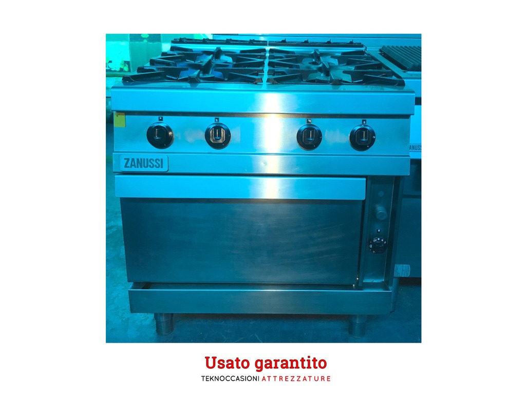 Cucina 4 fuochi con forno a gas Zanussi in vendita - foto 1