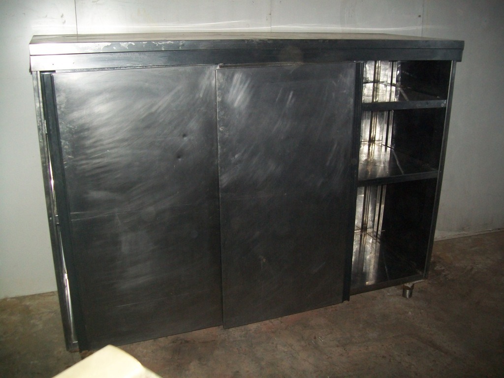 Armadio dispensa acciaio per cucina risorante bar in vendita - foto 1