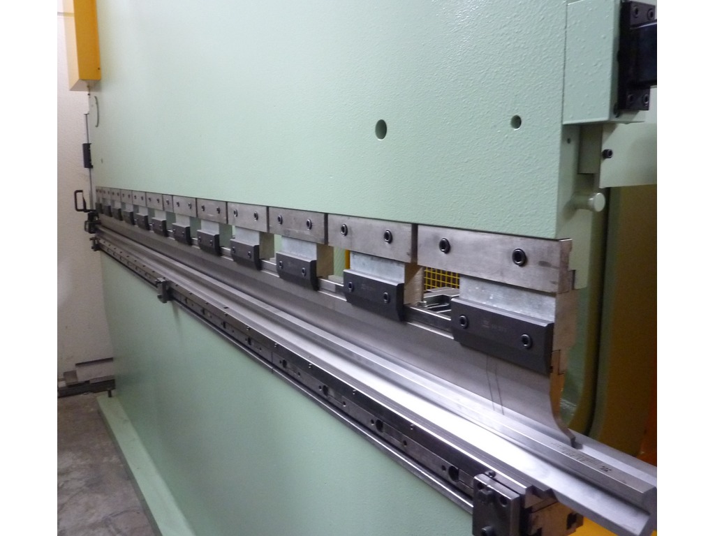 Pressa Piegatrice idraulica “COLGAR” mod. PIS 1026/32 SYNCHRO in vendita - foto 2