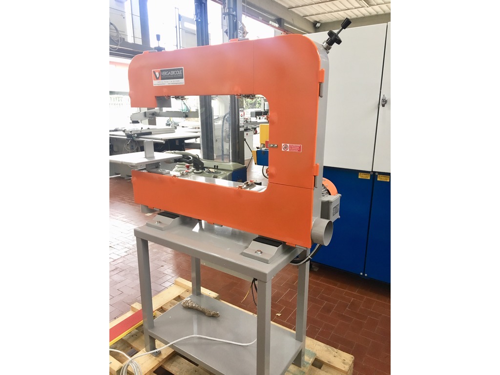 SMERIGLIATRICE A NASTRO CICLOPE MOD. ASTRO 3T 1v nuova di fabbrica in vendita - foto 2
