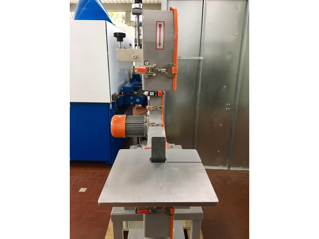 SMERIGLIATRICE A NASTRO CICLOPE MOD. ASTRO 3T 1v nuova di fabbrica in vendita - foto 4