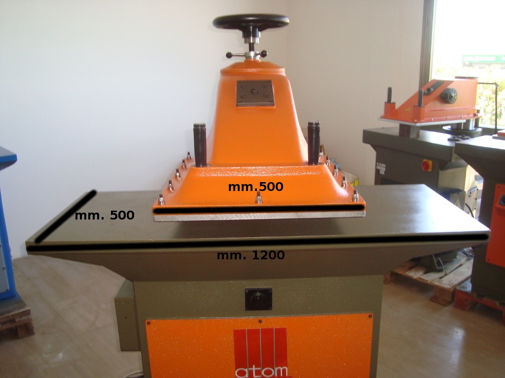 Fustellatrice Trancia a bandiera Atom serie G222 in vendita - foto 2