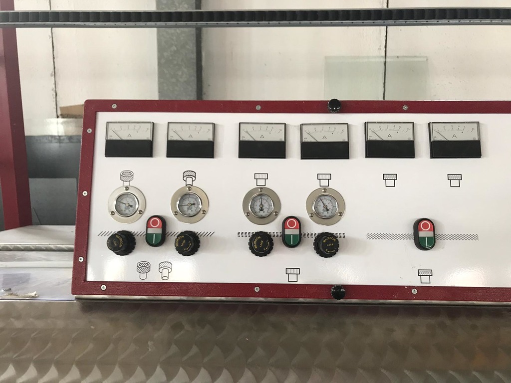 Molatrice rettilinea COVETECH 6 mole angolo variabile usata in vendita - foto 2